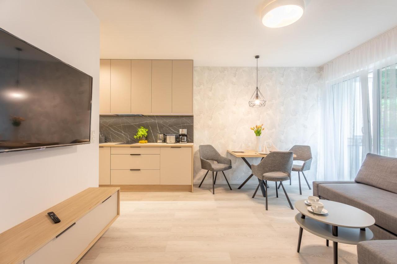 Ambria Apartments Matejki 17 Świnoujście Exteriör bild